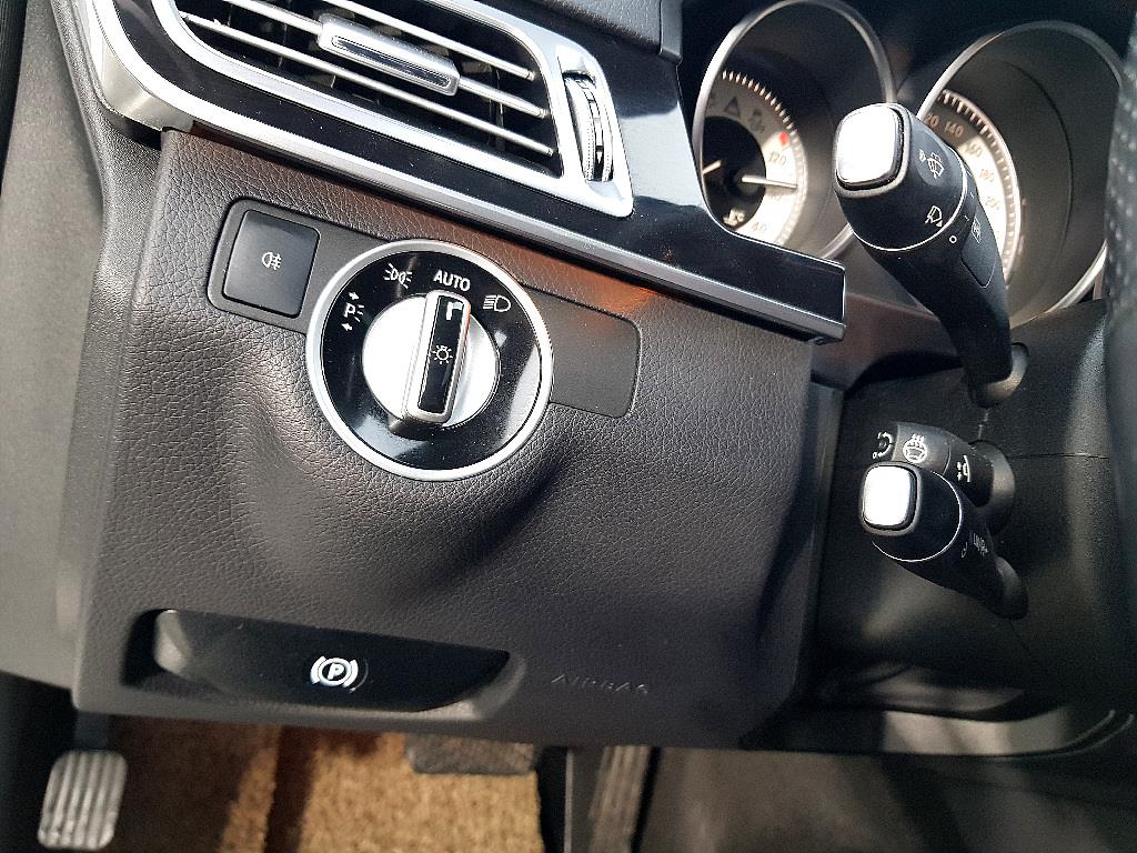 Mercedes Benz E class 2015 Blanco - Importación desde Corea - HF Imports Iquique - Foto 13