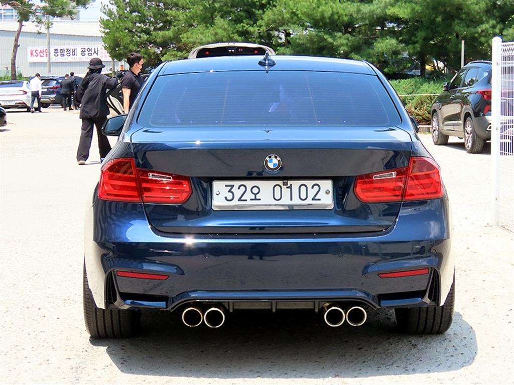 BMW 3 series - Vista 4