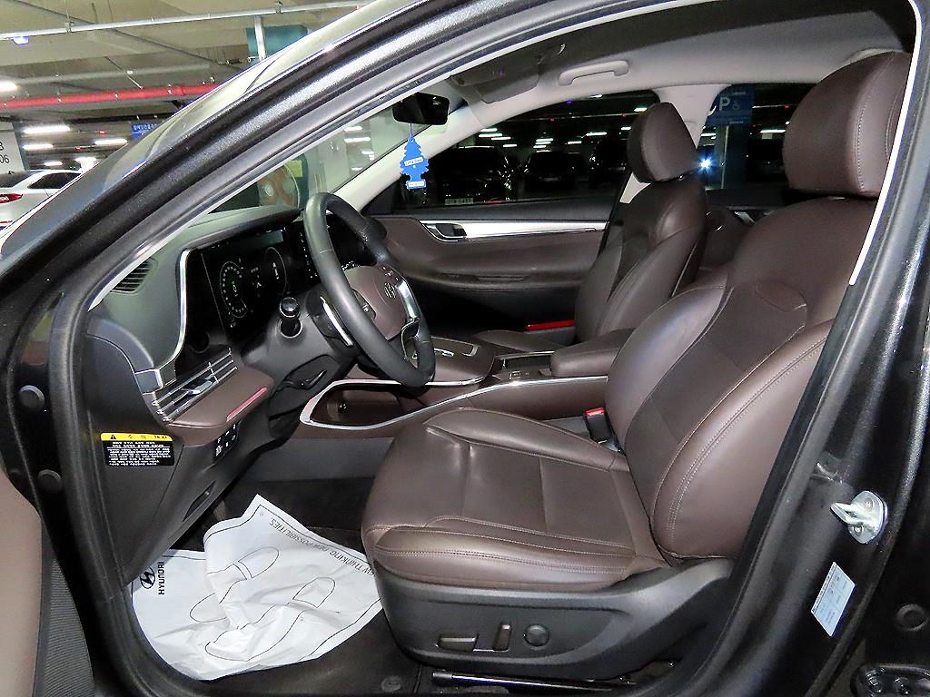 HYUNDAI Grandeur - Vista 6