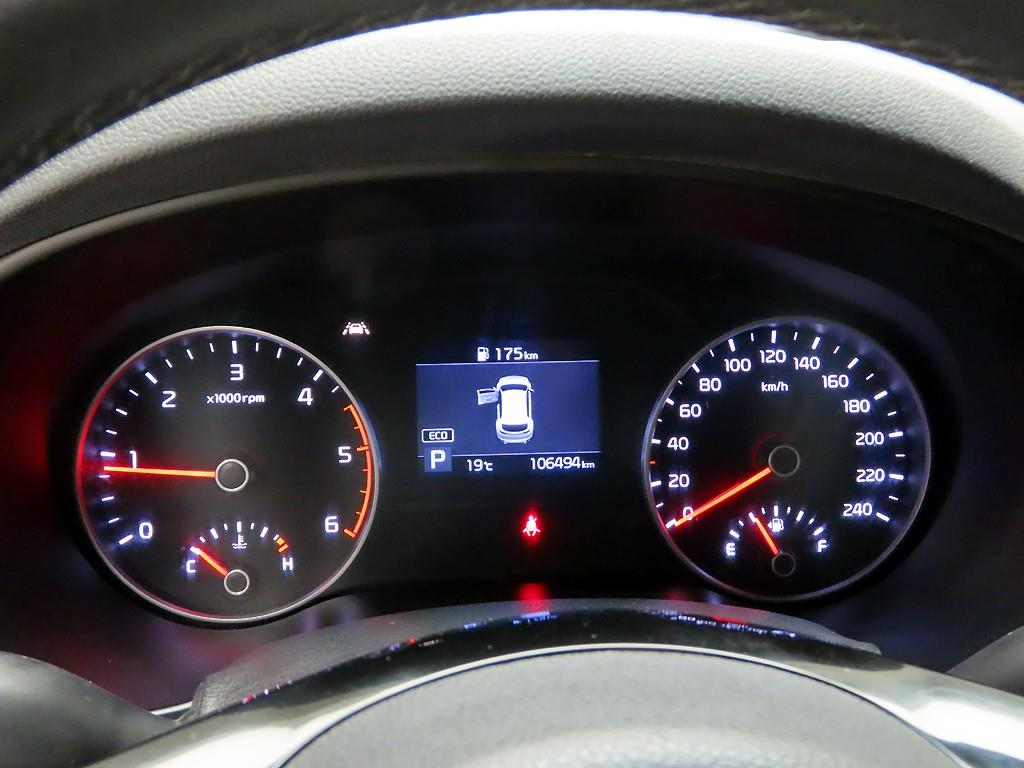 KIA Sportage - Vista 5