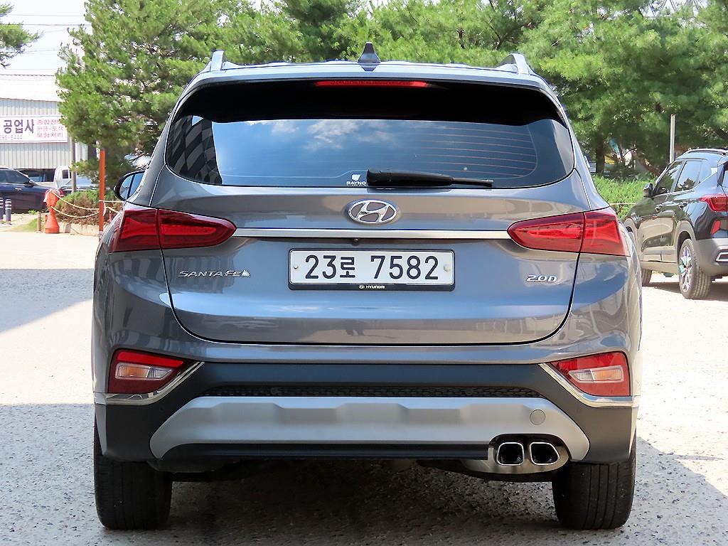 HYUNDAI Santa Fe - Vista 4