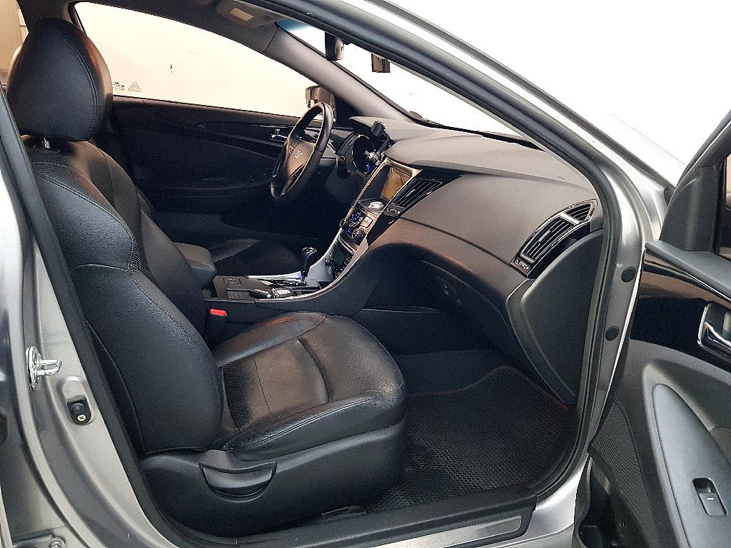HYUNDAI Sonata 2010 Plateado - Importación desde Corea - HF Imports Iquique - Foto 18