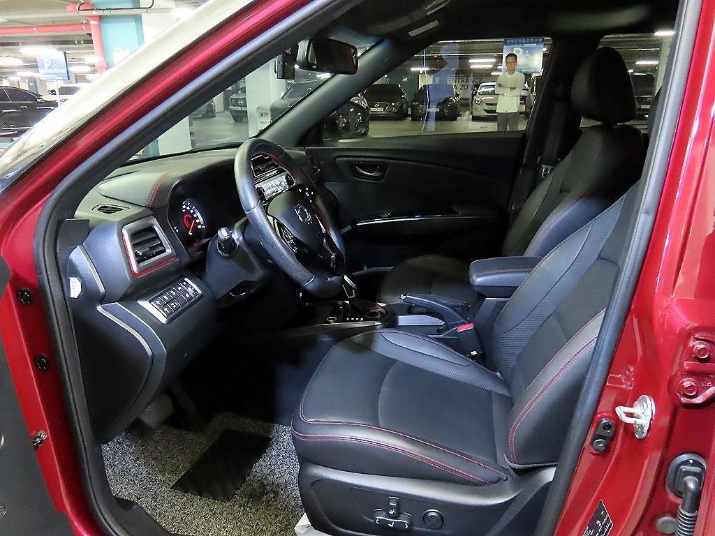 Ssangyong Tivoli - Vista 6
