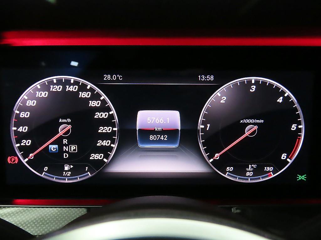 Mercedes Benz CLS Class - Vista 9
