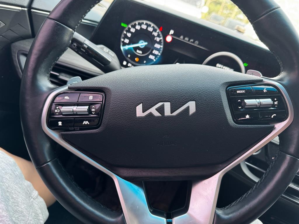 KIA K8 - Vista 4