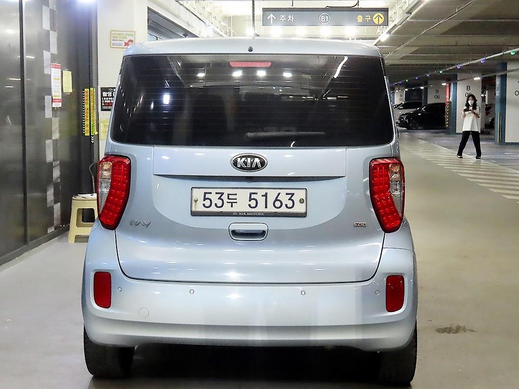 KIA Ray - Vista 5