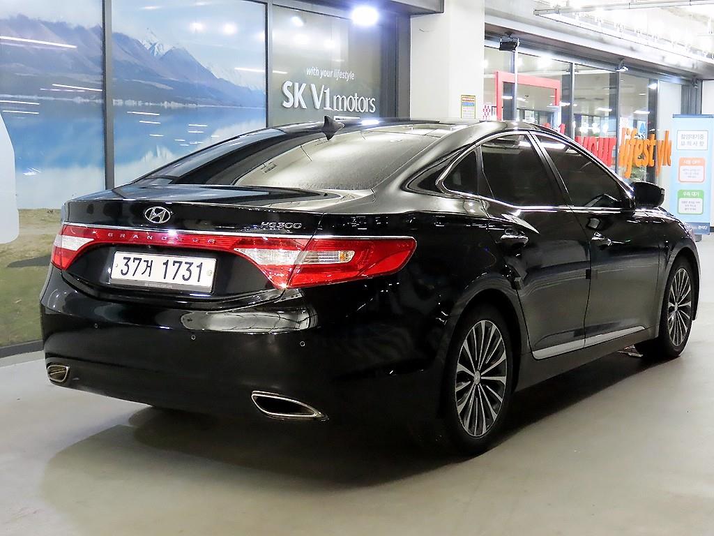 HYUNDAI Grandeur - Vista 4