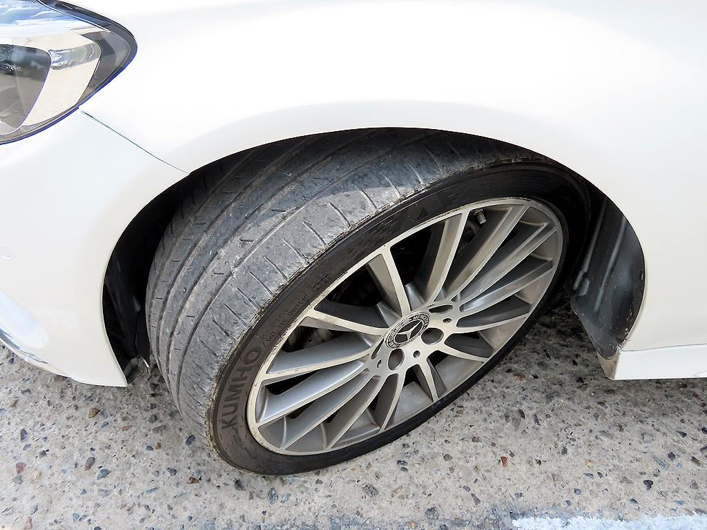 Mercedes Benz C Class 2017 Blanco - Importación desde Corea - HF Imports Iquique - Foto 20