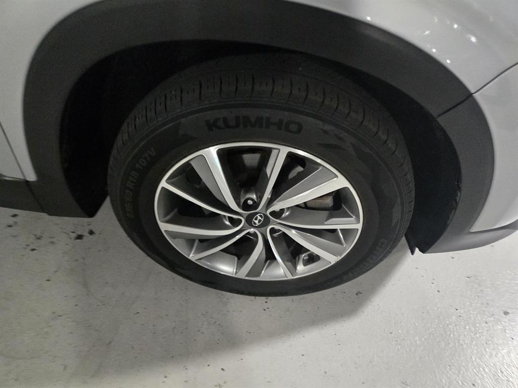HYUNDAI Santa Fe 2019 Plateado - Importación desde Corea - HF Imports Iquique - Foto 15