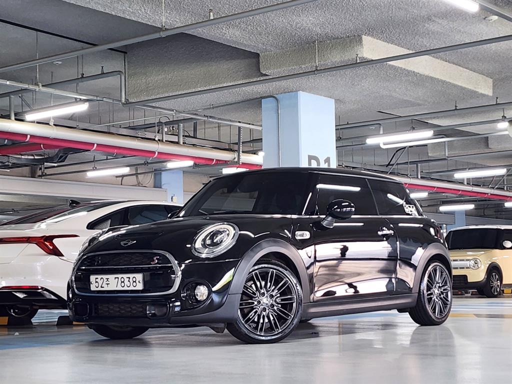 Mini Cooper 2017 Negro - Importación desde Corea - HF Imports Iquique - Foto 1