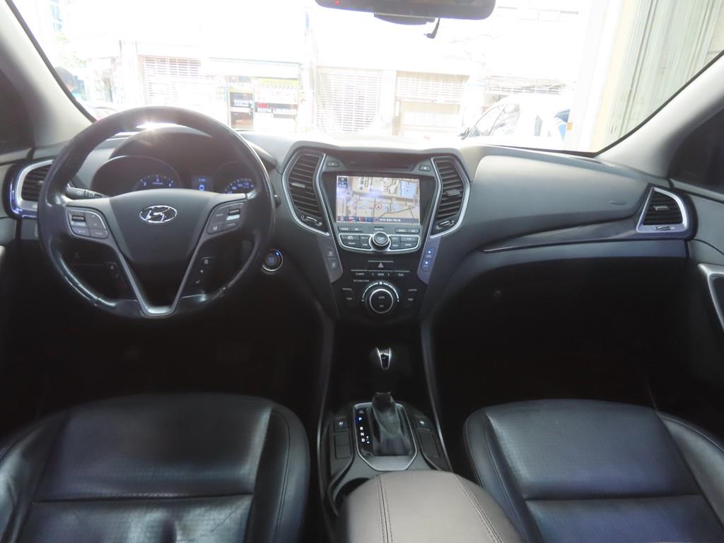 HYUNDAI Santa Fe - Vista 9