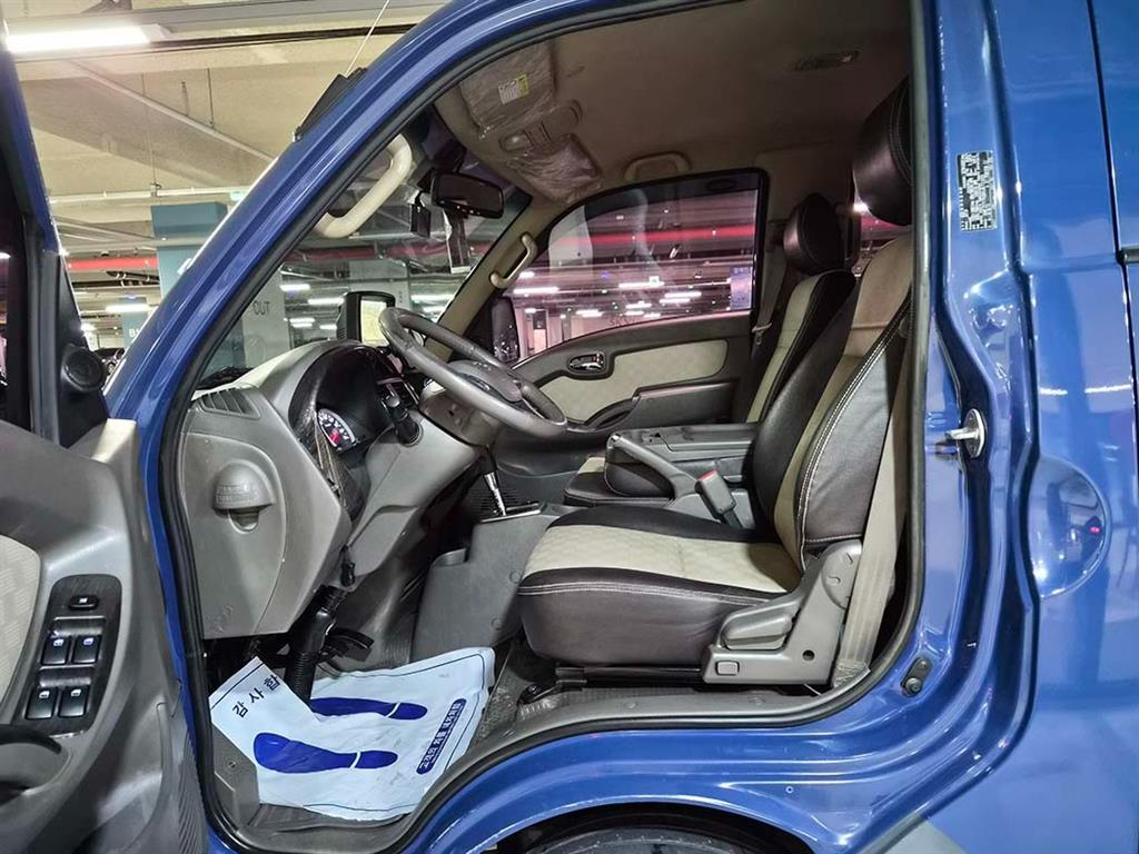 Small Truck Cargo (small) - Vista 6