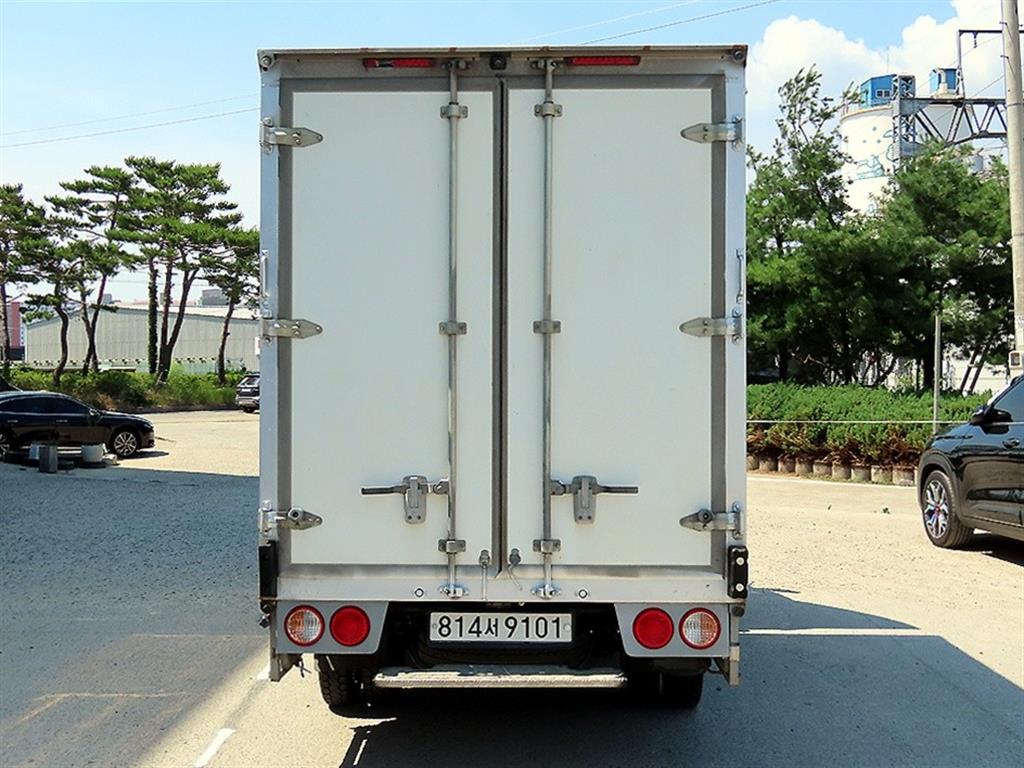 Small Truck Cargo (small) - Vista 6