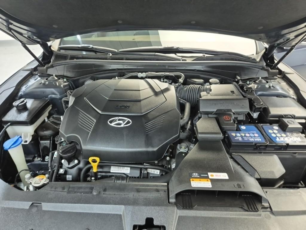 HYUNDAI Grandeur - Vista 7