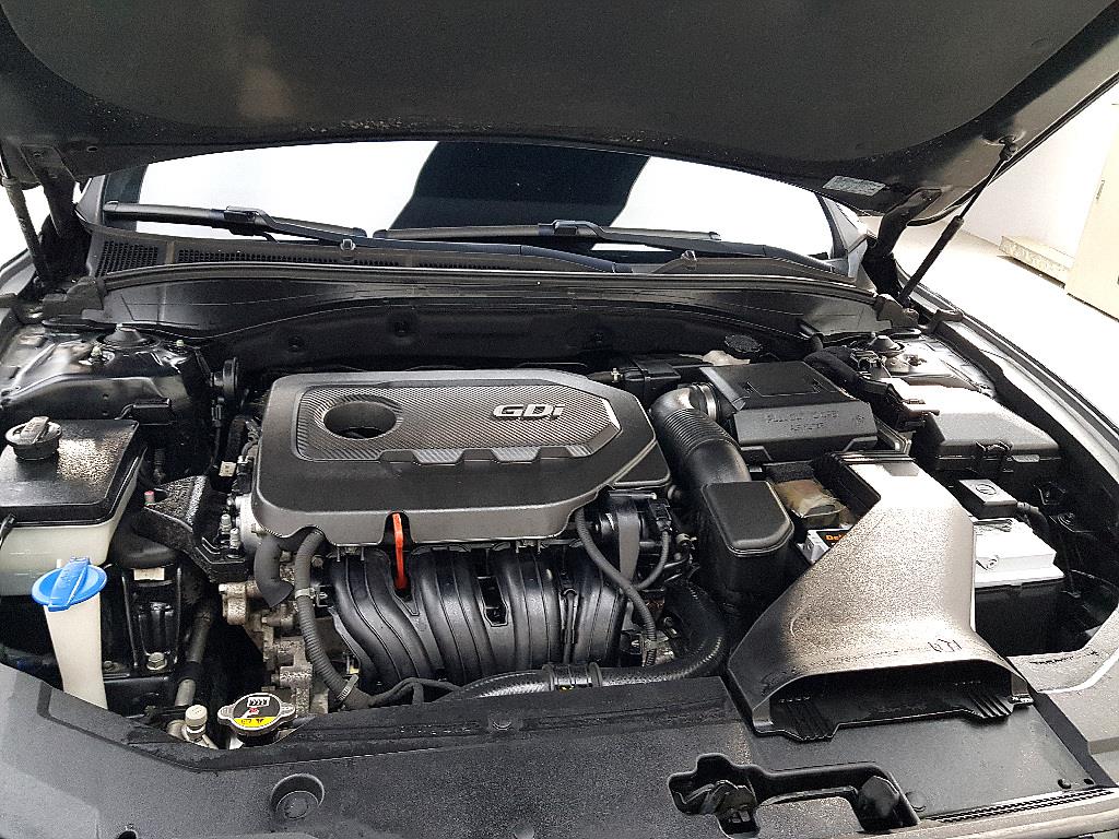 HYUNDAI Grandeur - Vista 7