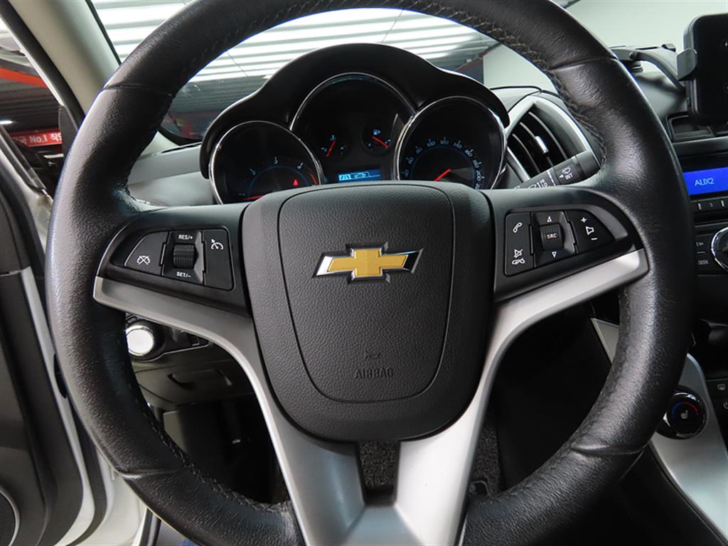 Chevrolet Cruise - Vista 10