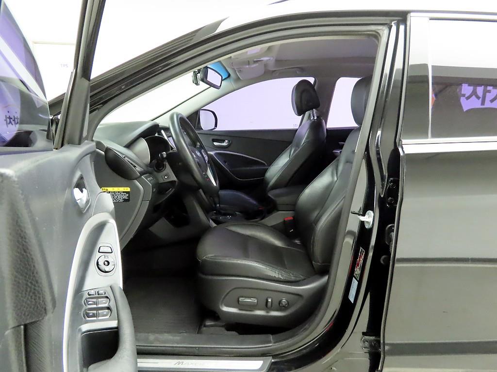 HYUNDAI Maxcruz - Vista 12