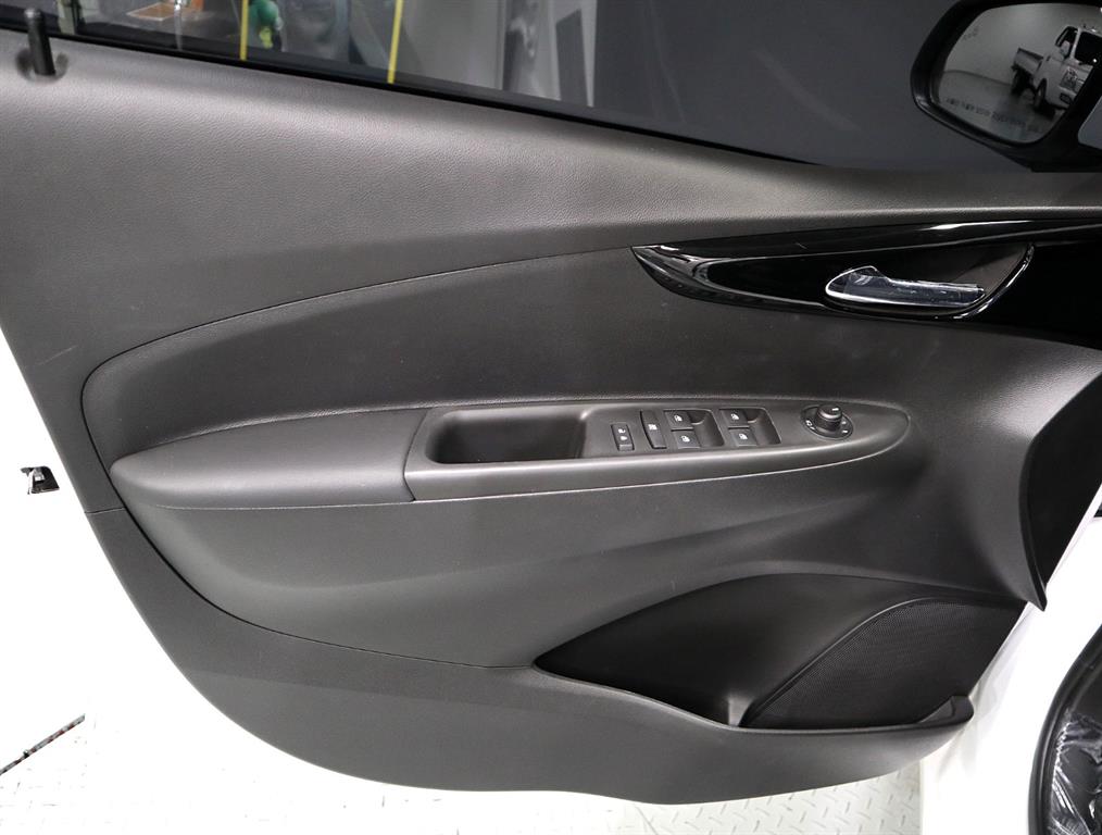 Chevrolet Spark - Vista 10
