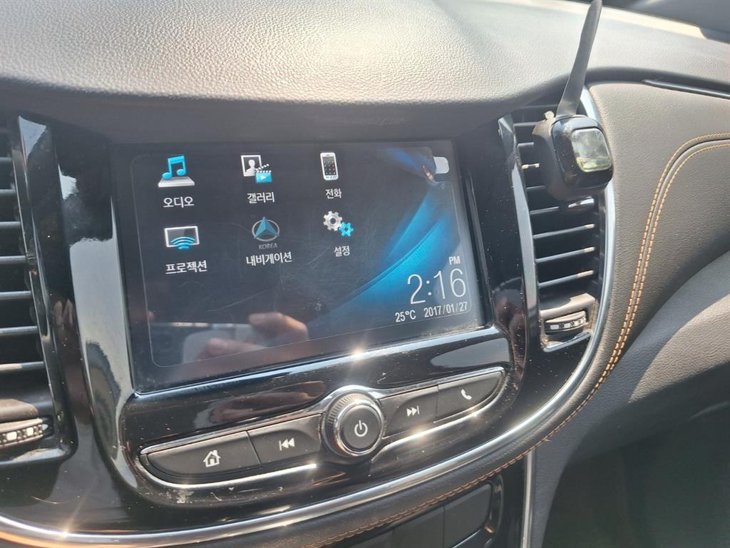 Chevrolet Trax 2017 Blanco - Importación desde Corea - HF Imports Iquique - Foto 13