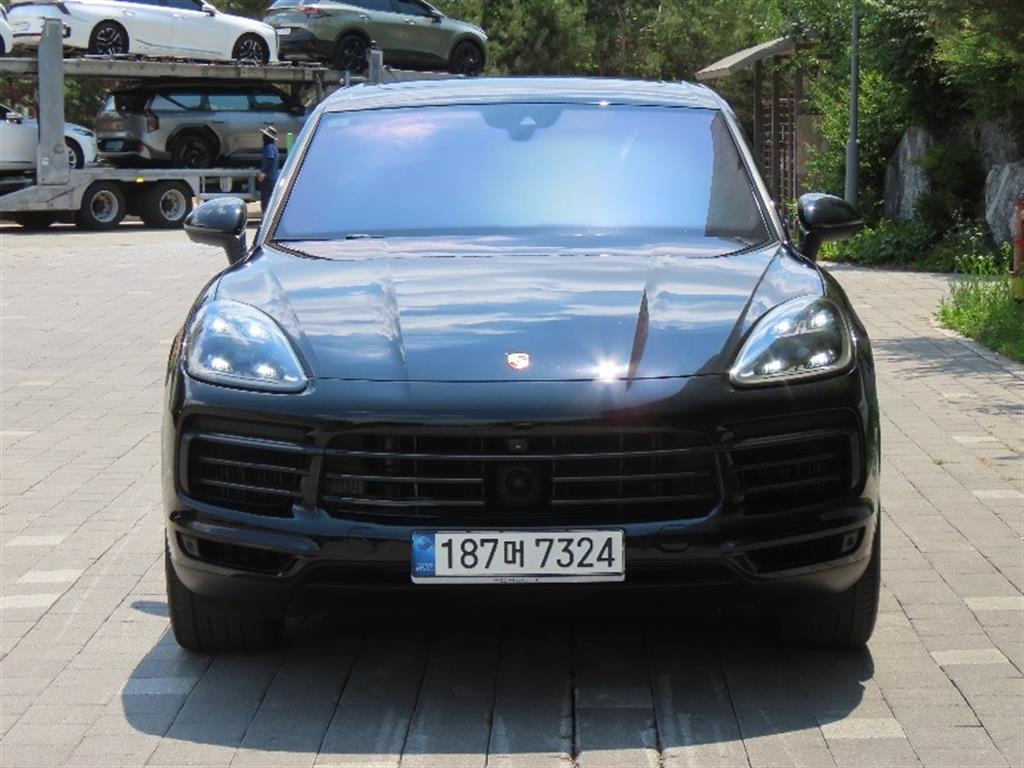 Porsche Cayenne 2022 Negro - Importación desde Corea - HF Imports Iquique - Foto 1
