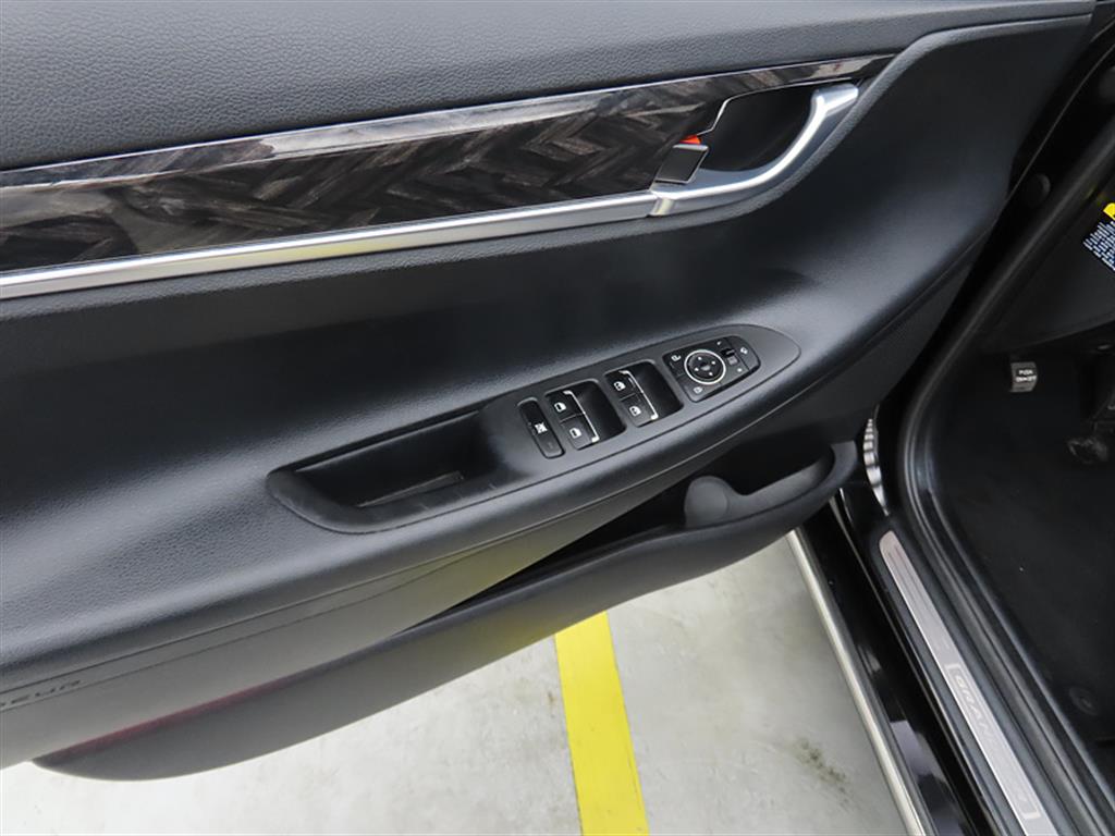 HYUNDAI Grandeur 2018 Negro - Importación desde Corea - HF Imports Iquique - Foto 15