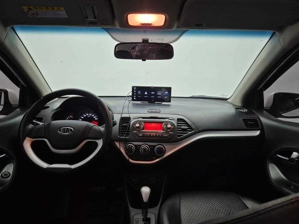 KIA Morning - Vista 9