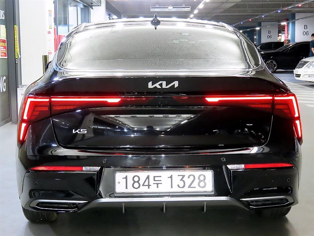 KIA K5 - Vista 7