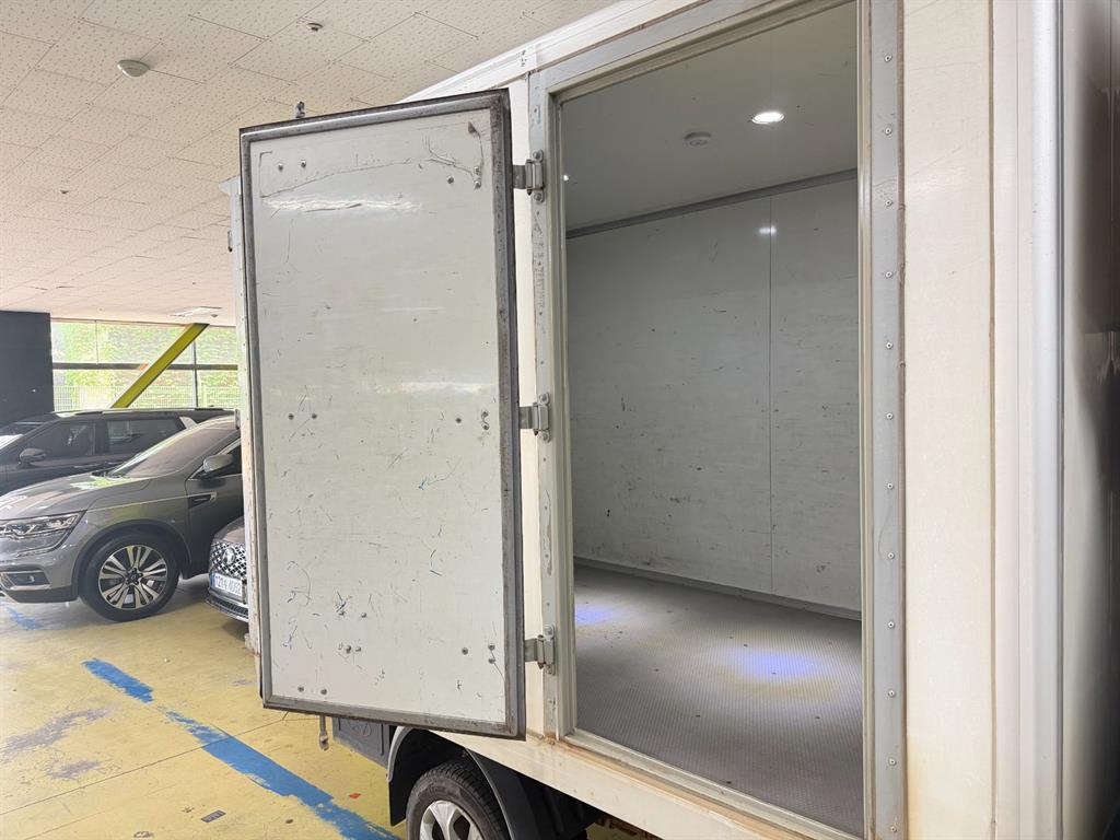 Small Truck Normal Box(High Deck) 2020 Blanco - Importación desde Corea - HF Imports Iquique - Foto 15