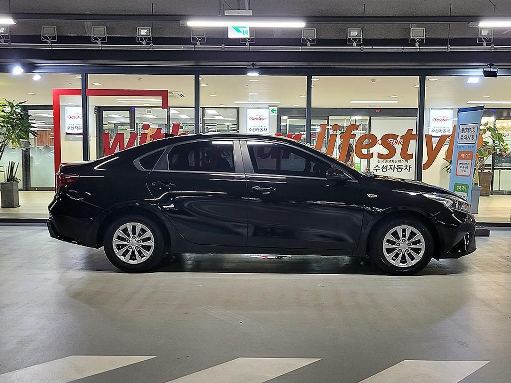 KIA K3 - Vista 3