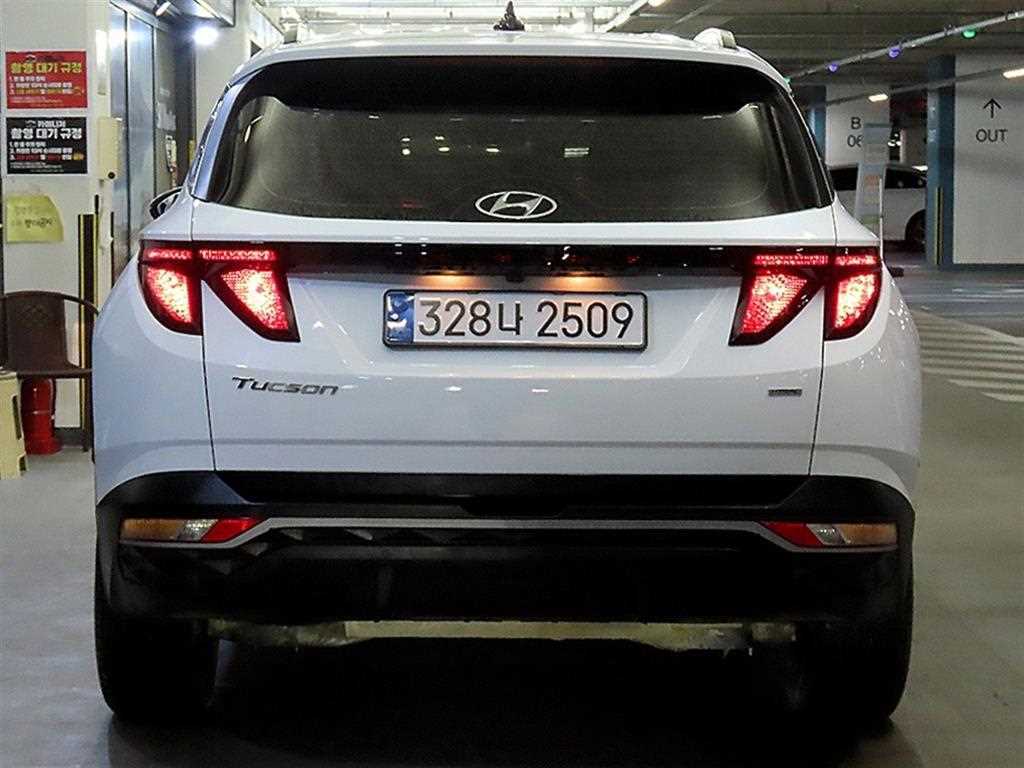 HYUNDAI Tucson - Vista 5