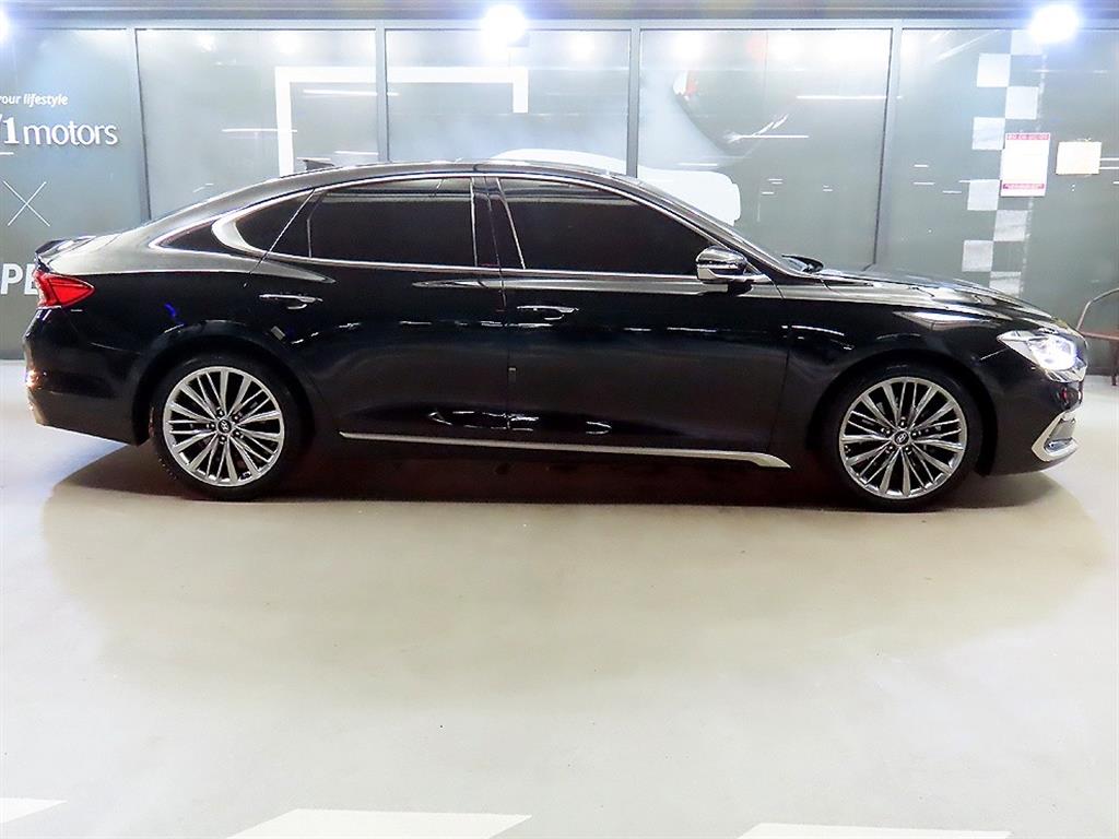 HYUNDAI Grandeur - Vista 3