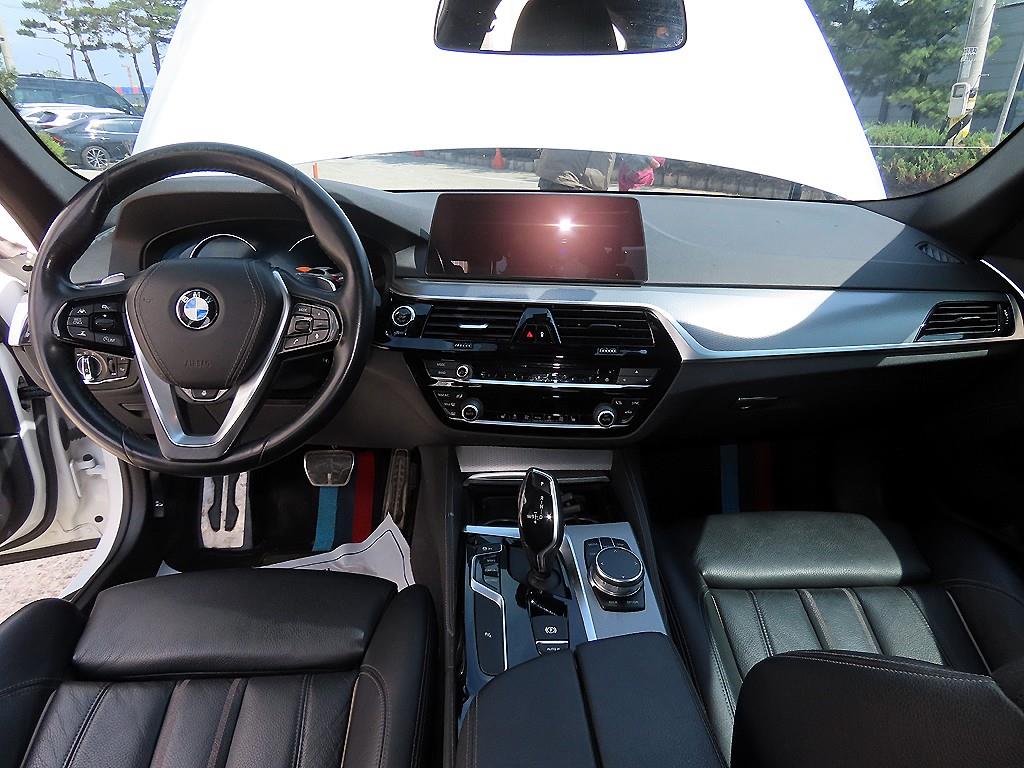 BMW 5 Series - Vista 9
