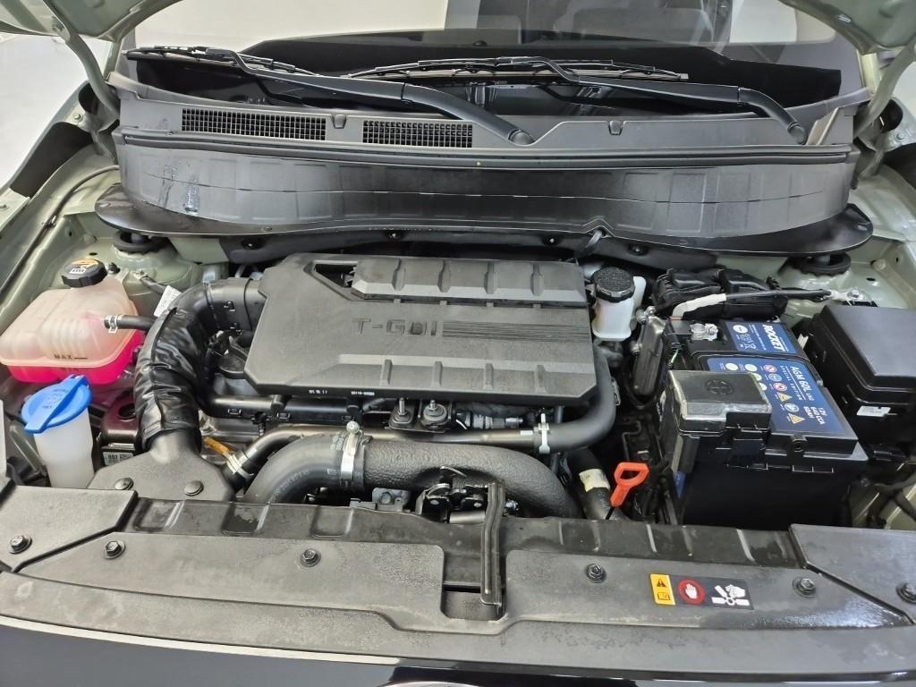 HYUNDAI Casper - Vista 5