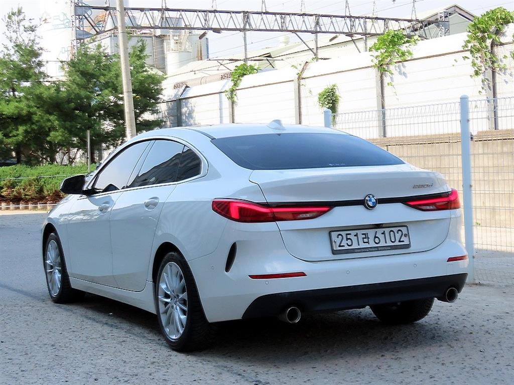 BMW 2 series - Vista 3