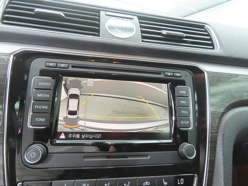 Volkswagen Passat 2016 Plateado - Importación desde Corea - HF Imports Iquique - Foto 14