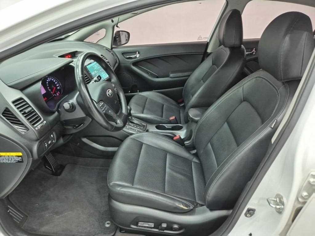 KIA K3 2015 Blanco - Importación desde Corea - HF Imports Iquique - Foto 13