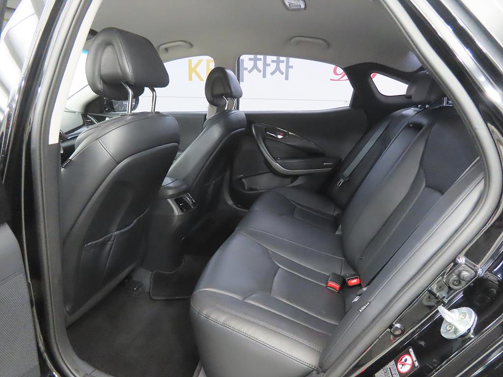 HYUNDAI Grandeur - Vista 6
