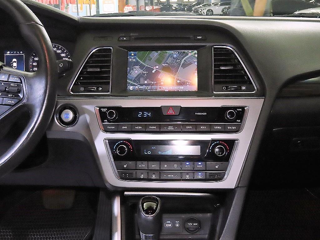 HYUNDAI Sonata - Vista 11