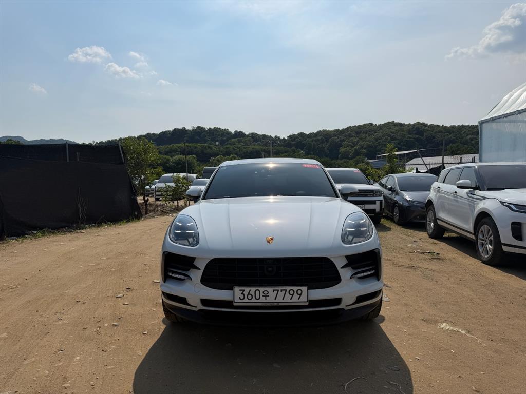 Porsche Macan 2020 Blanco - Importación desde Corea - HF Imports Iquique - Foto 1
