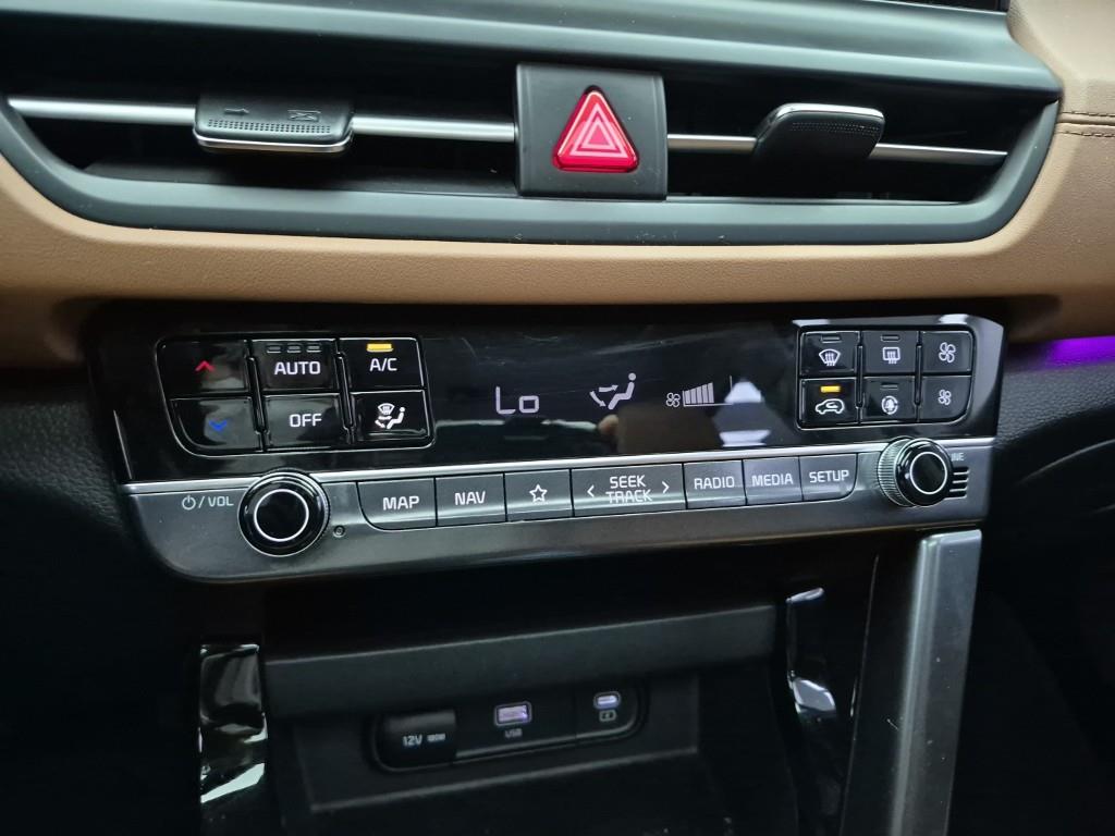 KIA Seltos - Vista 12
