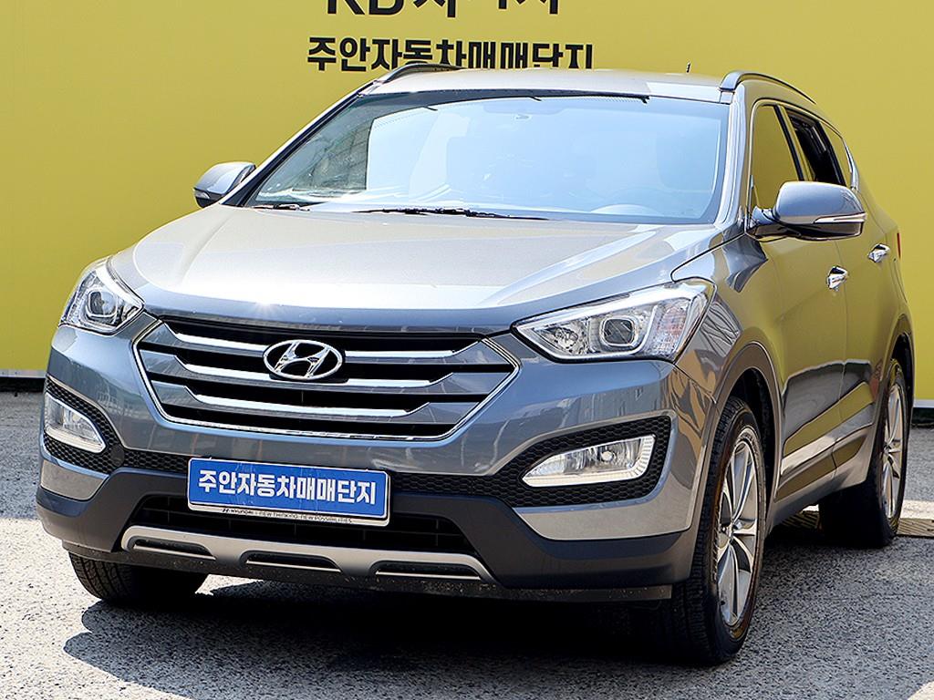 HYUNDAI Santa Fe - Vista 2