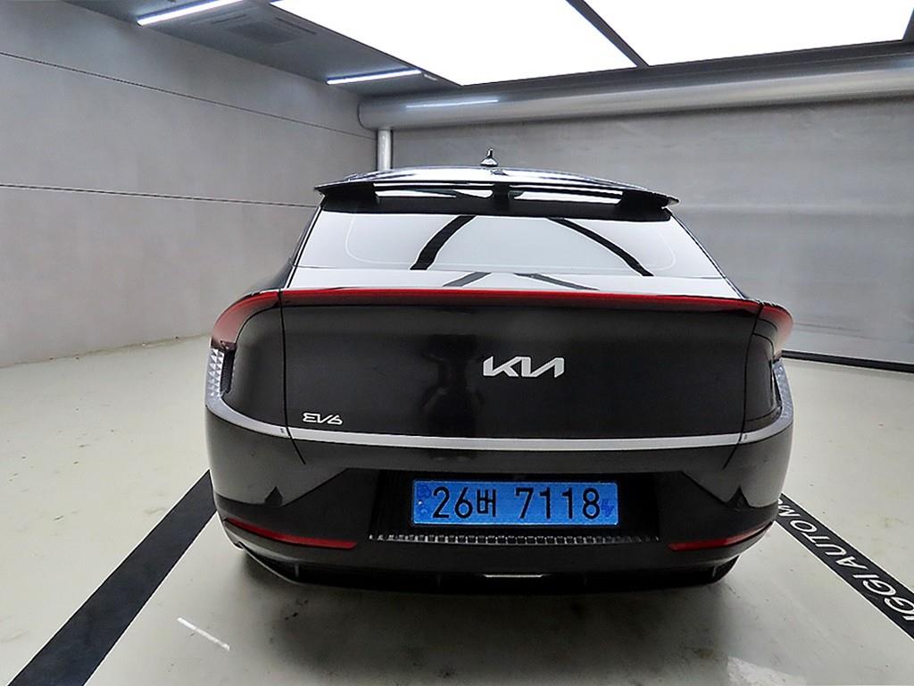 KIA EV6 - Vista 3