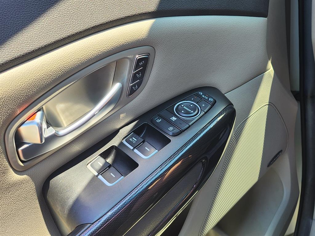KIA Carnival 2014 Blanco - Importación desde Corea - HF Imports Iquique - Foto 16