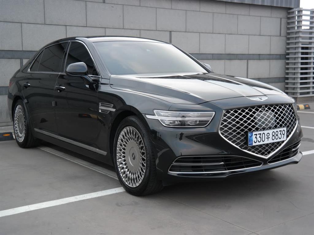 Genesis G90 - Vista 2