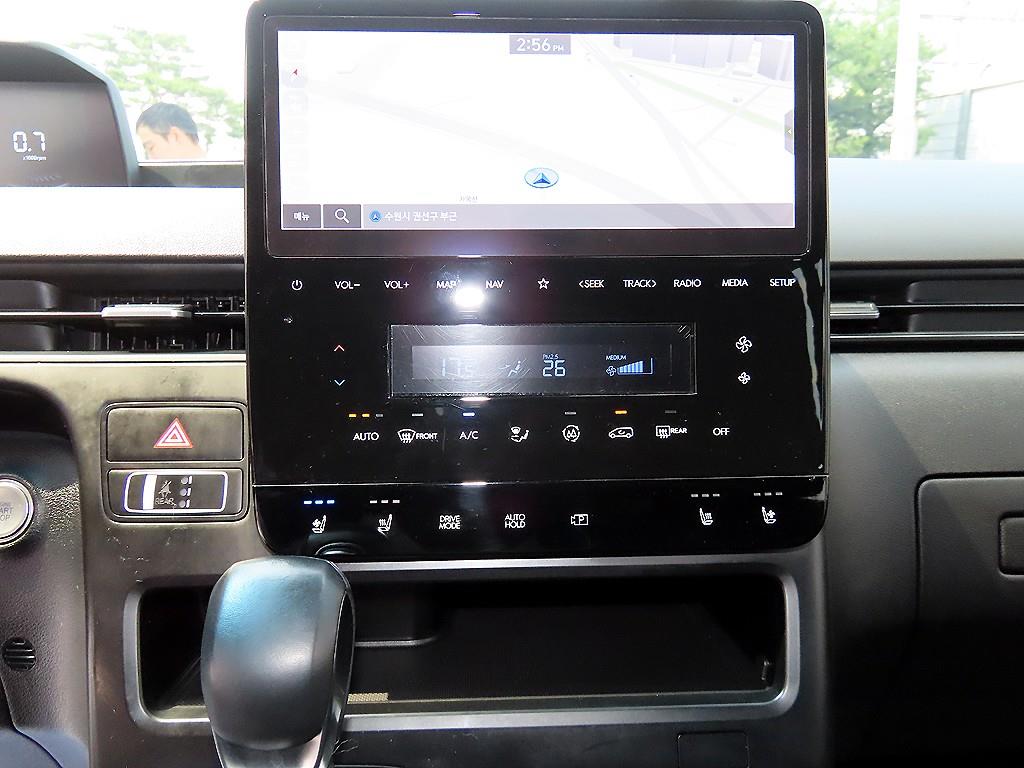 HYUNDAI Staria 2021 Blanco - Importación desde Corea - HF Imports Iquique - Foto 16