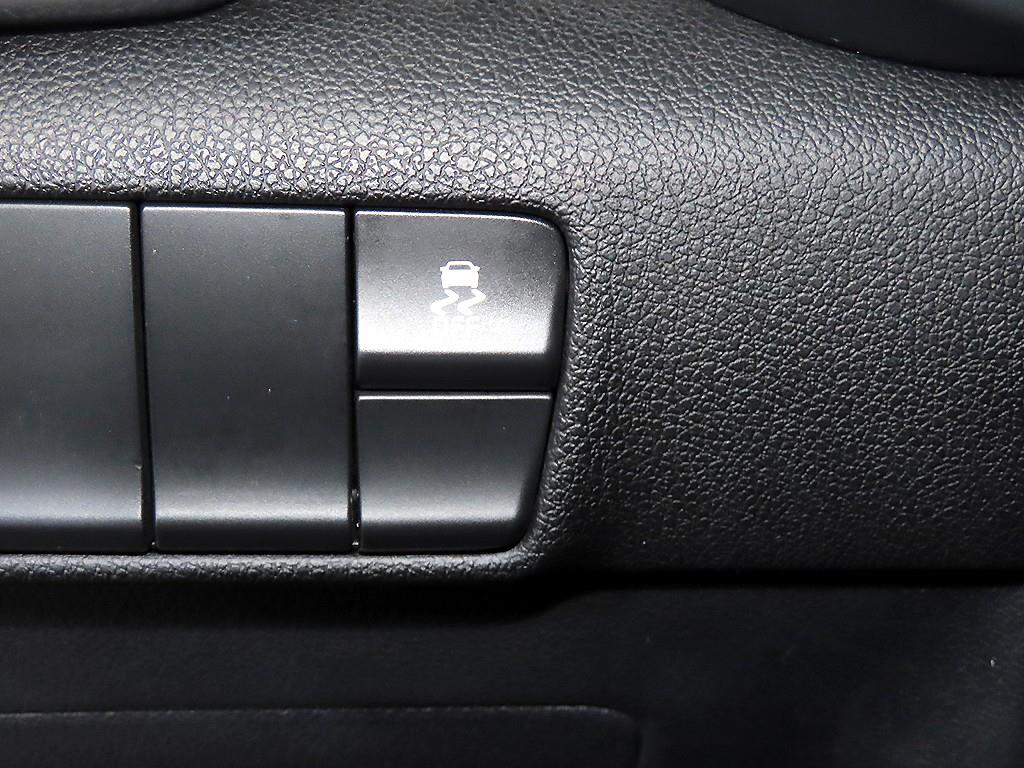 KIA Sportage 2016 Negro - Importación desde Corea - HF Imports Iquique - Foto 16