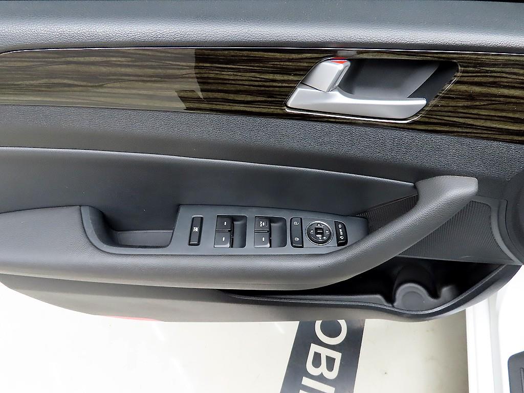 HYUNDAI Sonata 2015 Blanco - Importación desde Corea - HF Imports Iquique - Foto 13