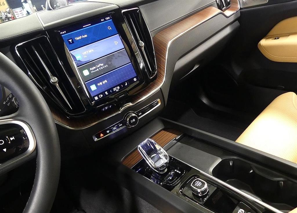 Volvo XC60 2023 Gris - Importación desde Corea - HF Imports Iquique - Foto 16
