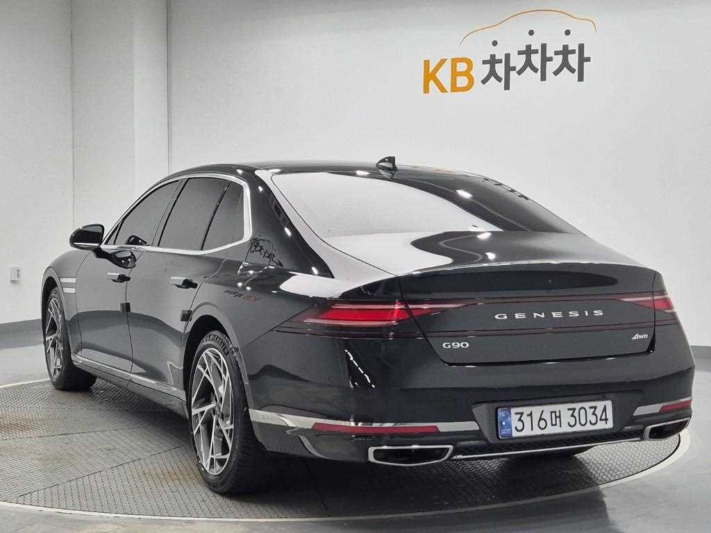 Genesis G90 - Vista 2