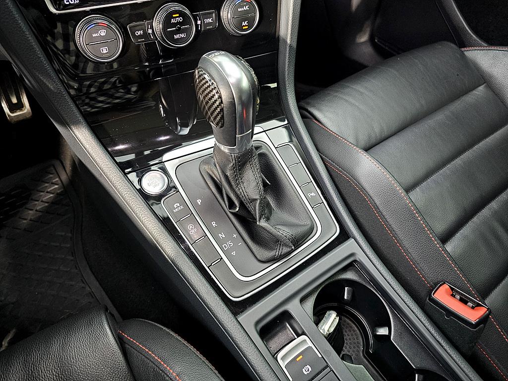 Volkswagen Golf 2016 Plateado - Importación desde Corea - HF Imports Iquique - Foto 15